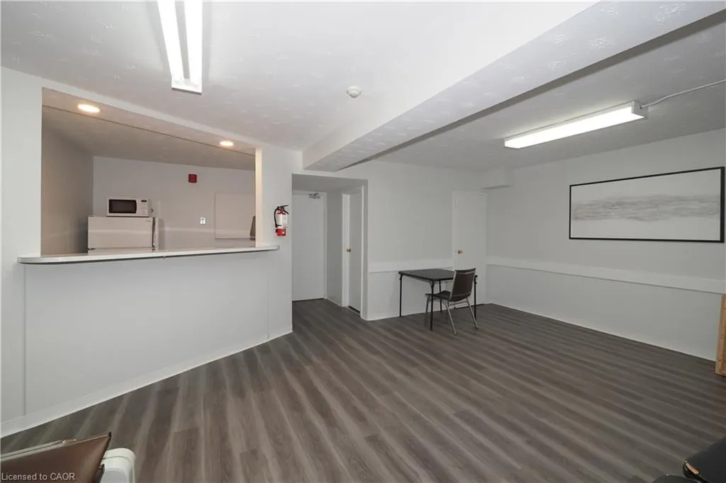 24 Midland Drive, #406
