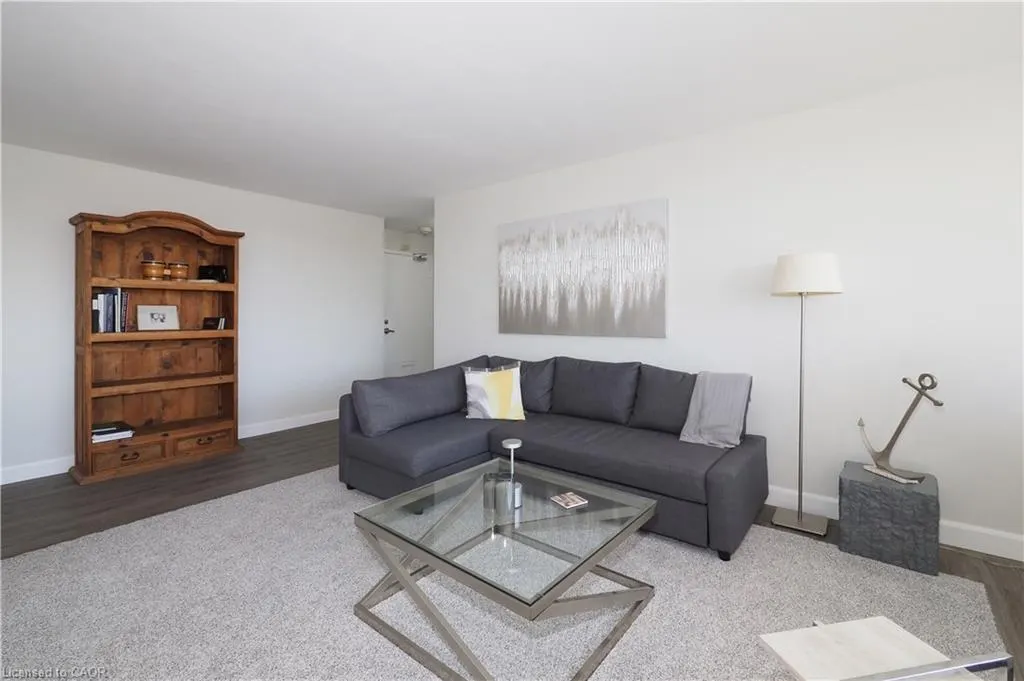 24 Midland Drive, #406