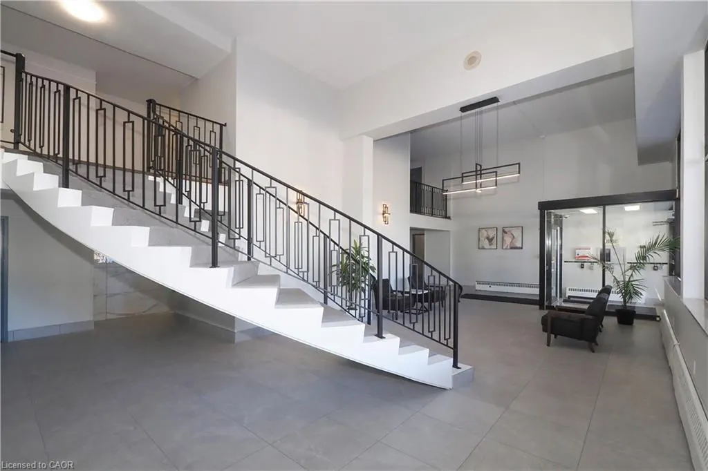 24 Midland Drive, #406