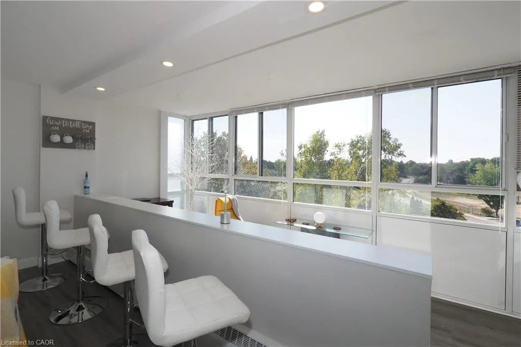 24 Midland Drive, #406