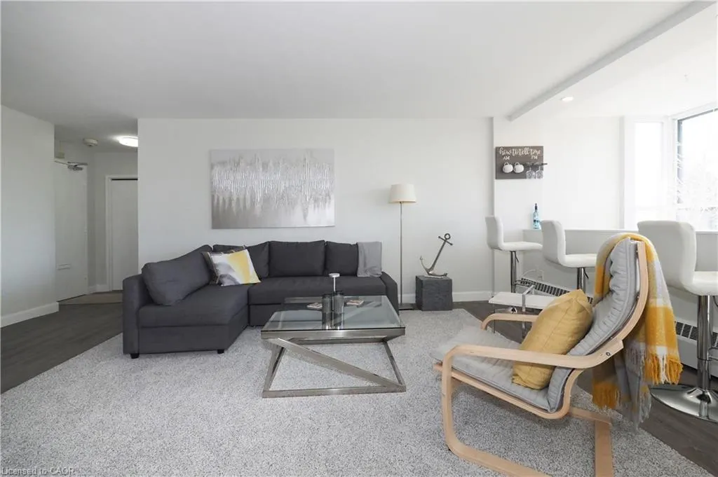 24 Midland Drive, #406