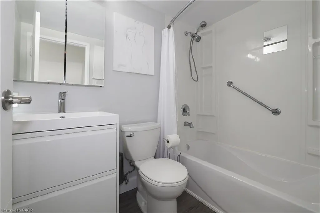 24 Midland Drive, #406