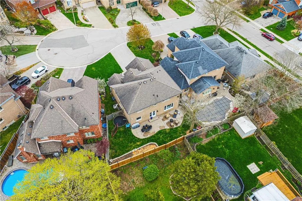 6 Windmill Place
