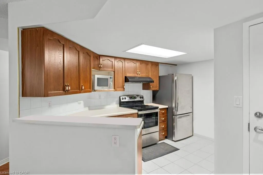 3499 Upper Middle Road, #210