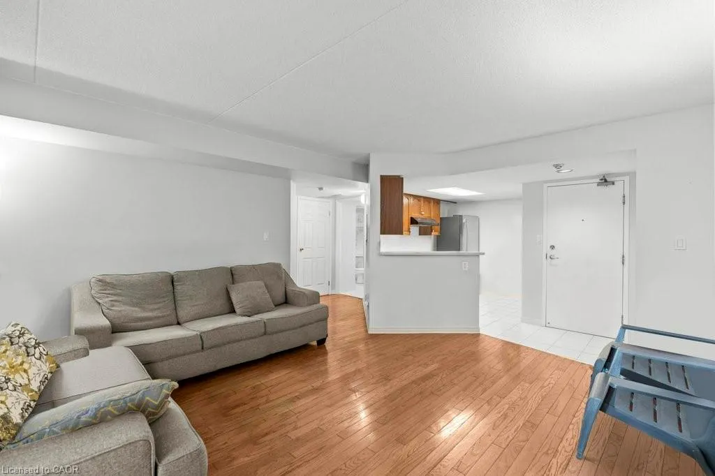 3499 Upper Middle Road, #210