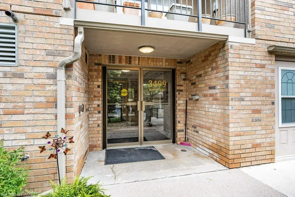 3499 Upper Middle Road, #210