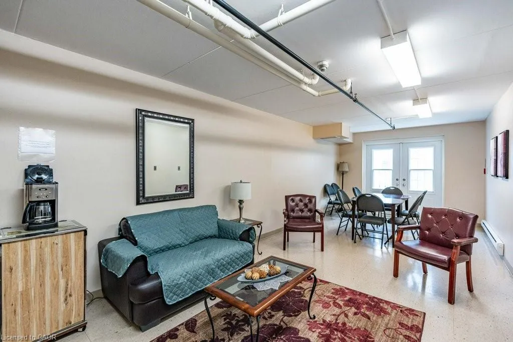 3499 Upper Middle Road, #210