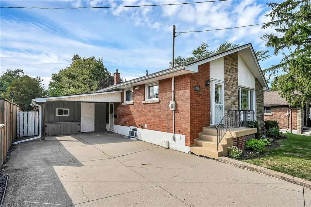 174 Kings Forest Drive, #B