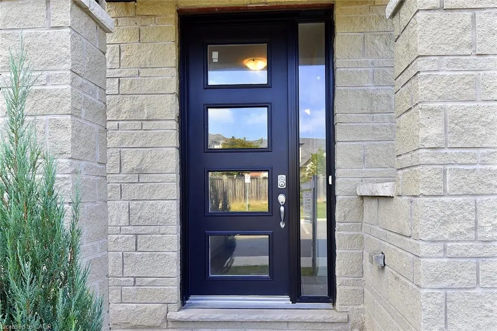 54 Capstone Lane