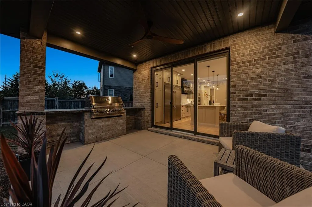 333 Westpark Crescent