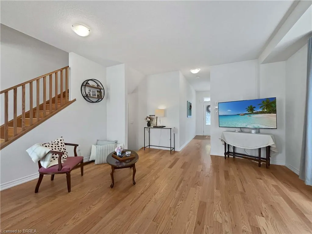 56 Bellhouse Avenue