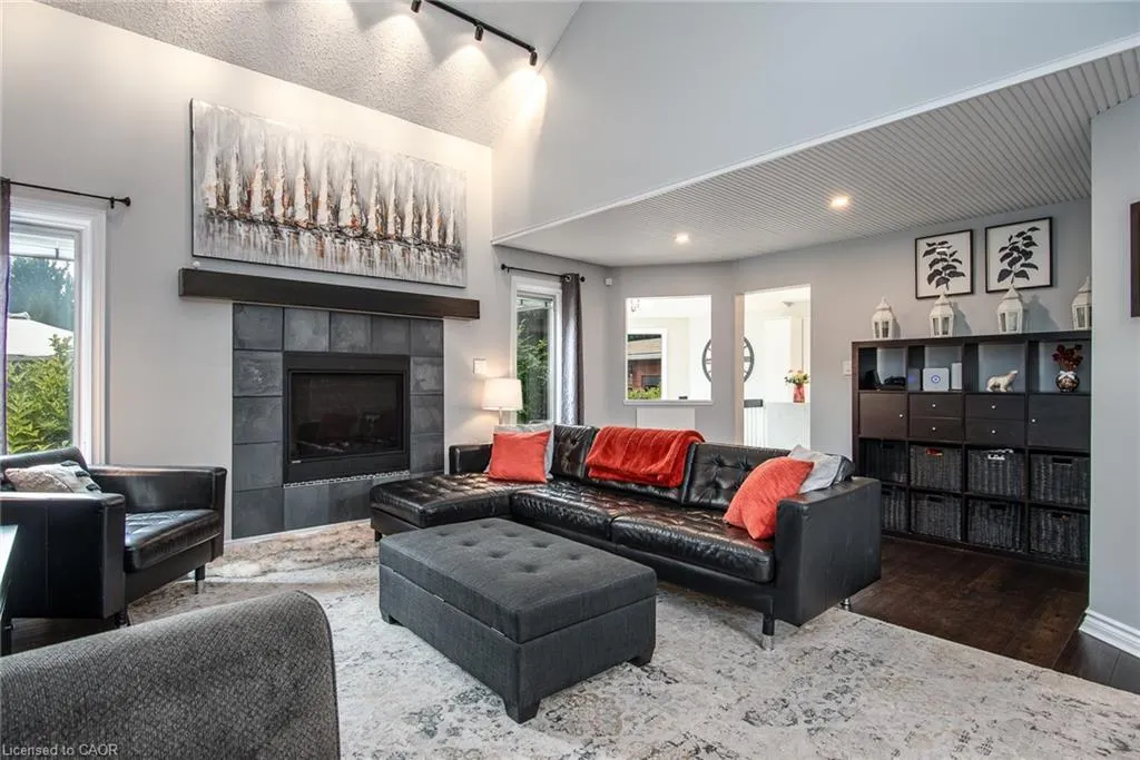 518 Baringham Place