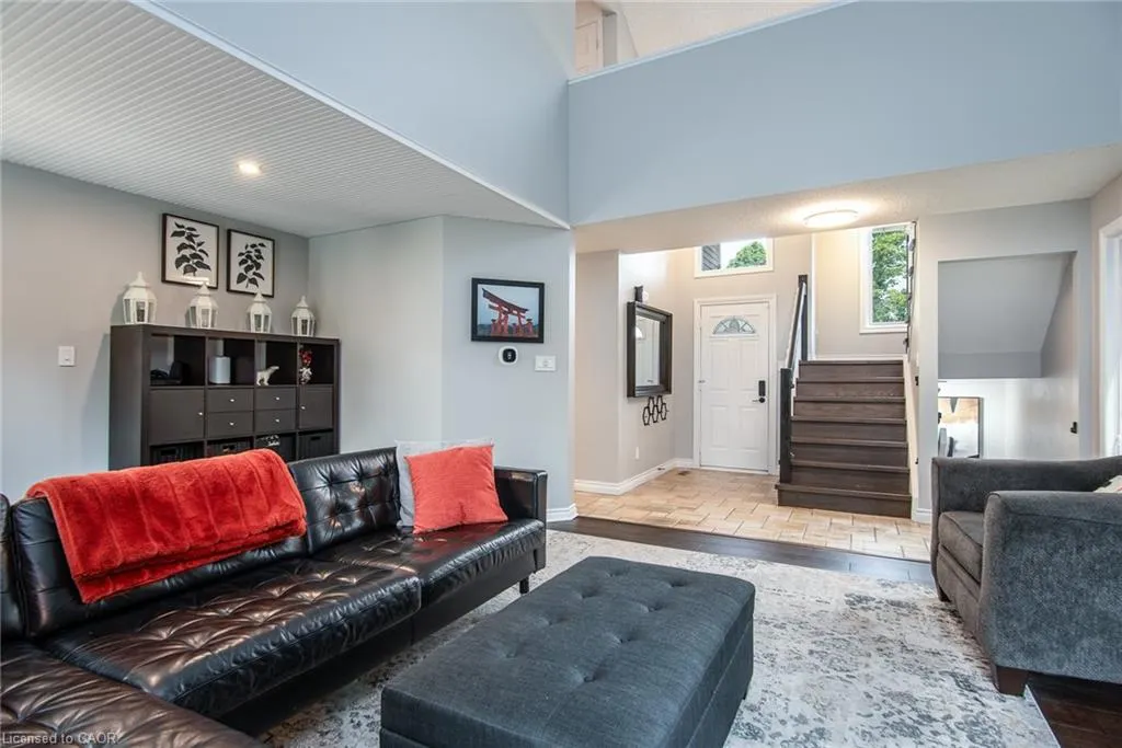 518 Baringham Place