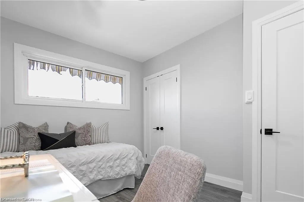 254 West 31st Street, #1