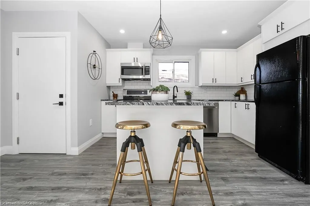 254 West 31st Street, #1