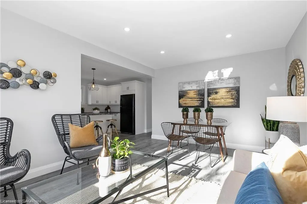 254 West 31st Street, #1