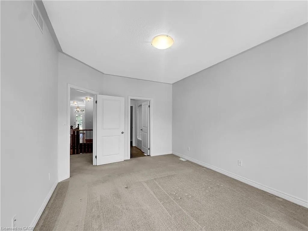 15 Iron Bridge Court