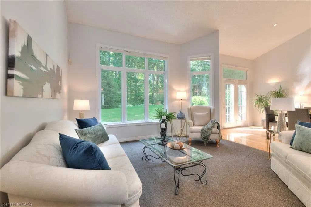 17 Woods Edge Court, #165