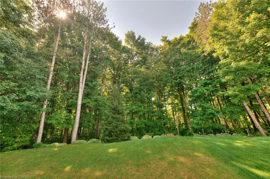 17 Woods Edge Court, #165