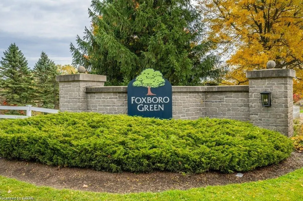 17 Woods Edge Court, #165