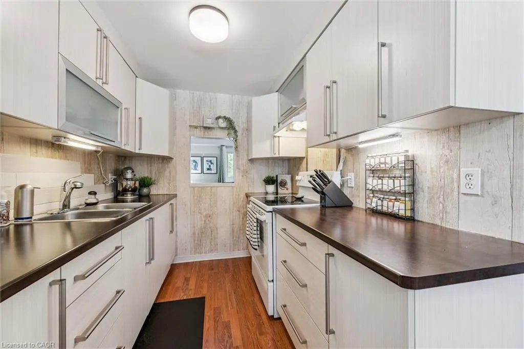 700 Erinbrook Drive, #42