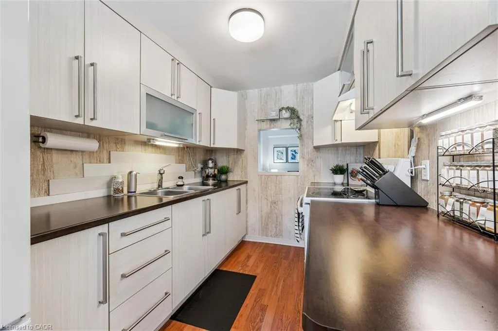 700 Erinbrook Drive, #42