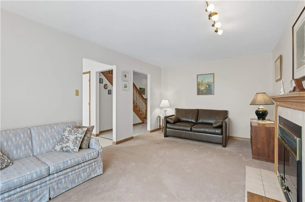 40 Gatestone Drive