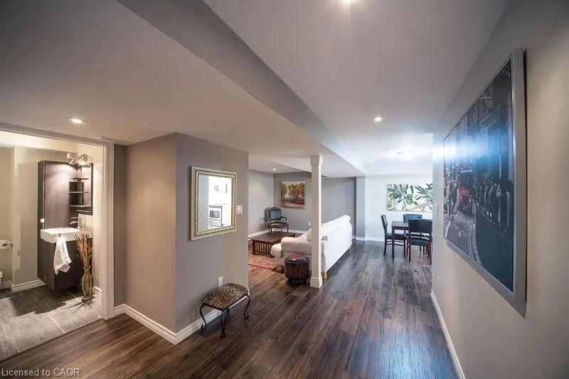 190 Rymal Road W, #b