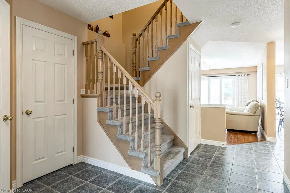 42 Archer Way