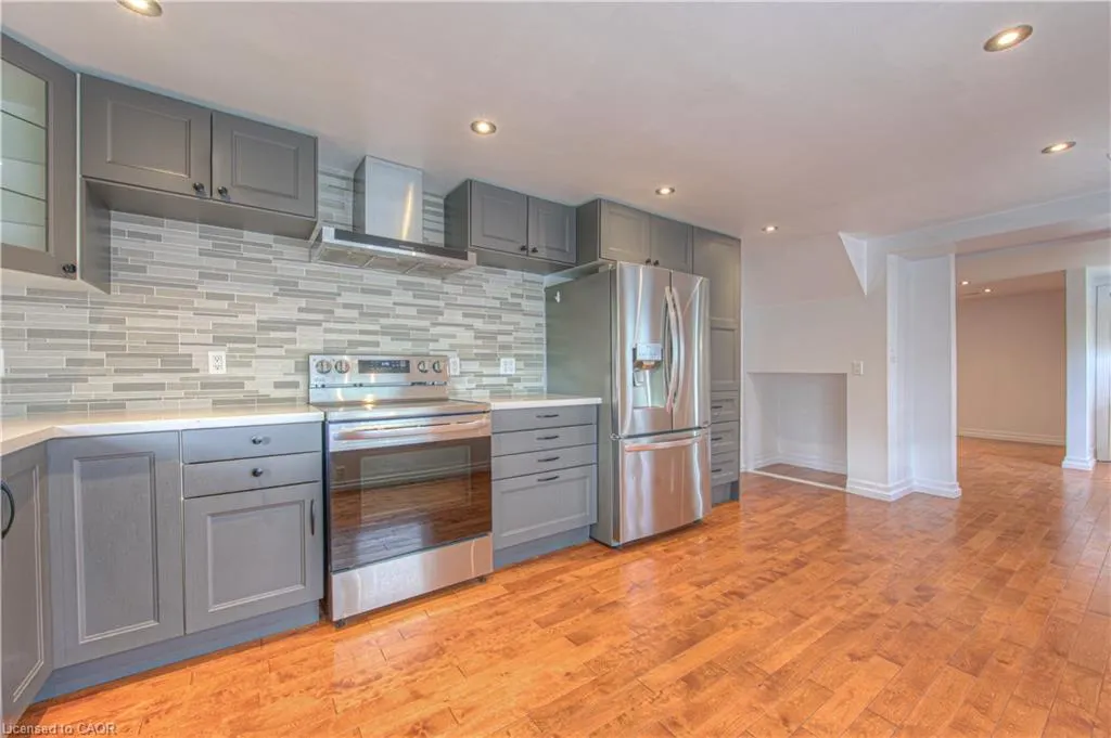 22 Dundonald Road
