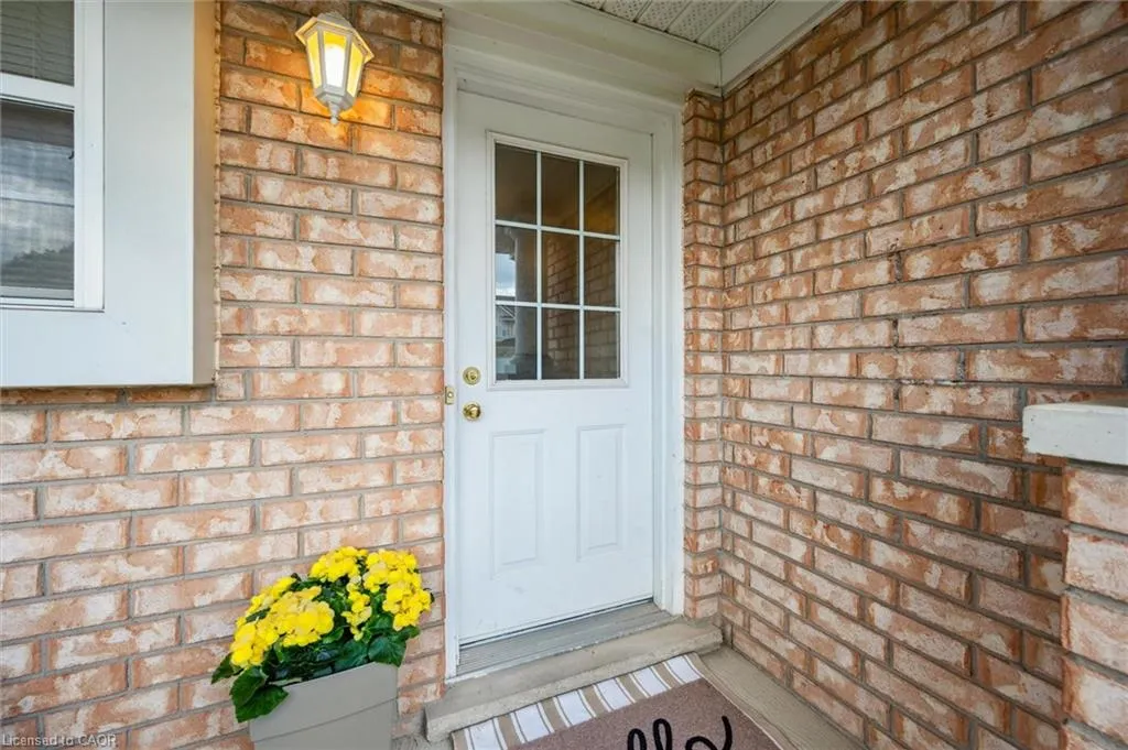 566 Bonavista Drive