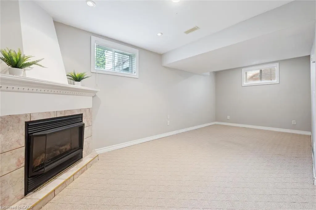 566 Bonavista Drive