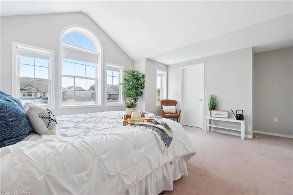 566 Bonavista Drive