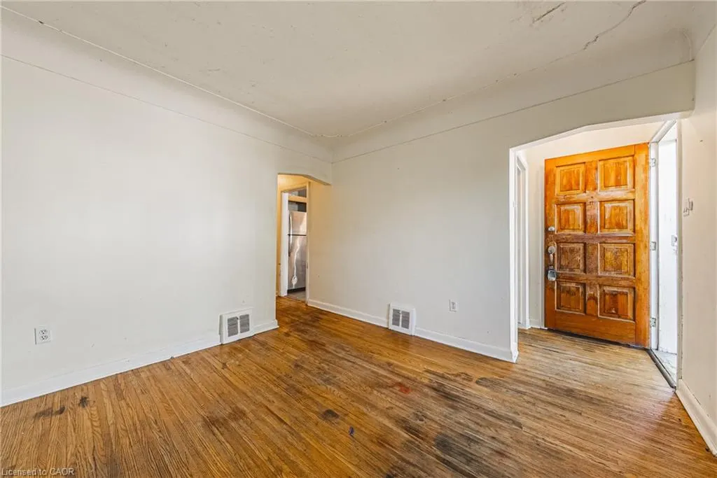 201 West 32nd Street