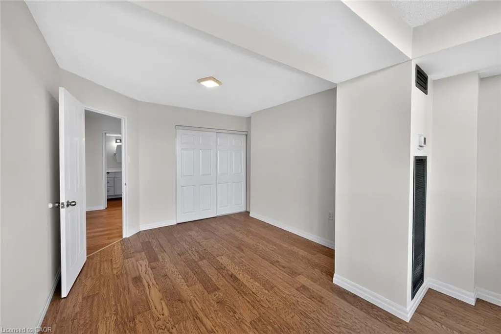 1110 Walden Circle, #507
