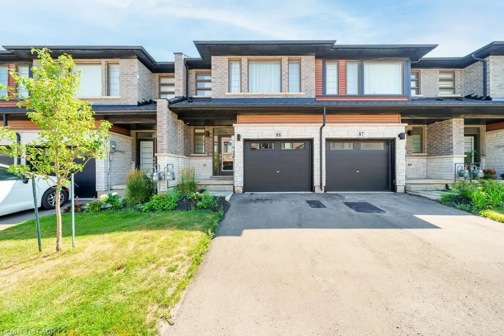 120 Court Drive, #88