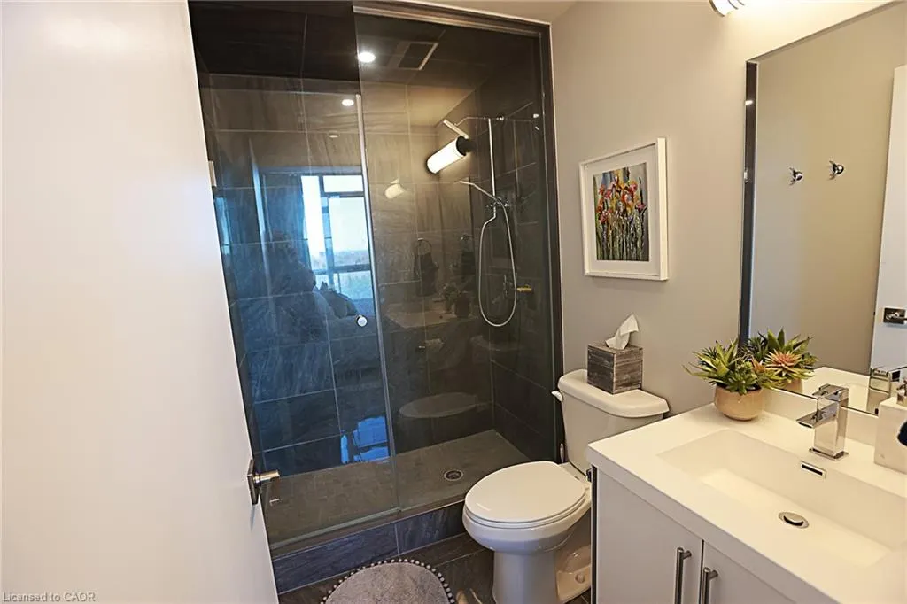 2093 Fairview Street, #904