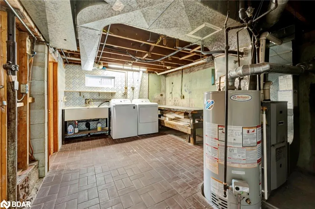 379 East 27th Street