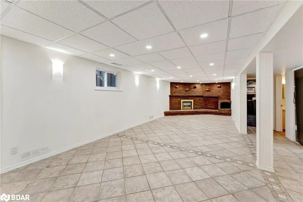 379 East 27th Street