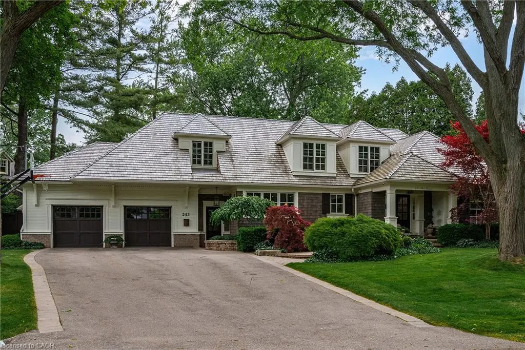 243 Alscot Crescent