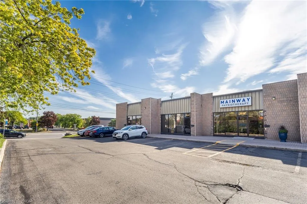 3534 Mainway, #18