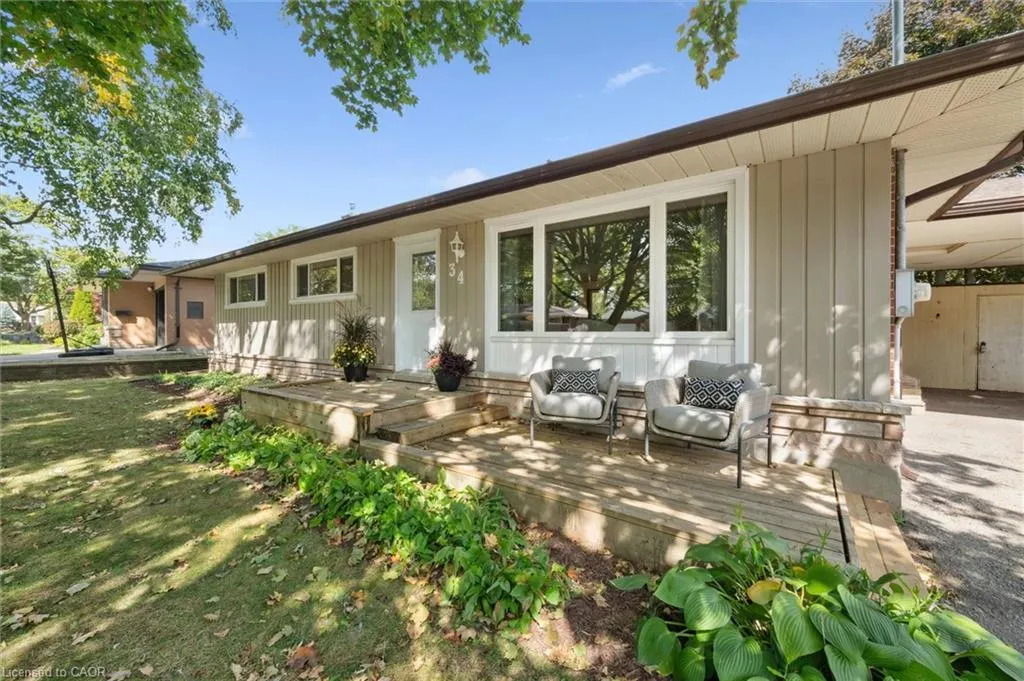 34 Graystone Avenue