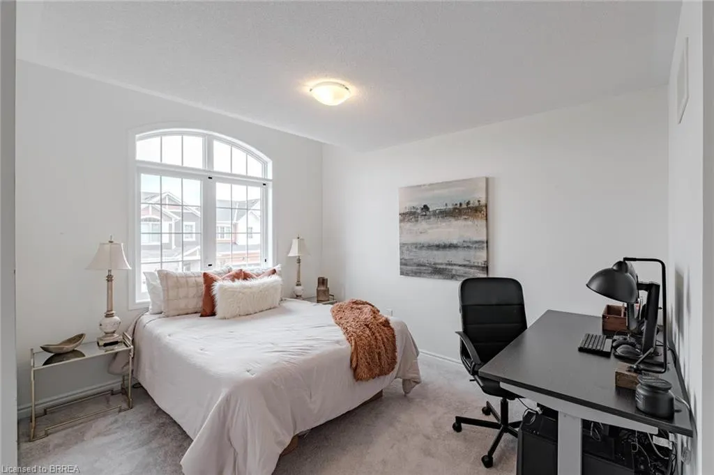 1214 Rose Way