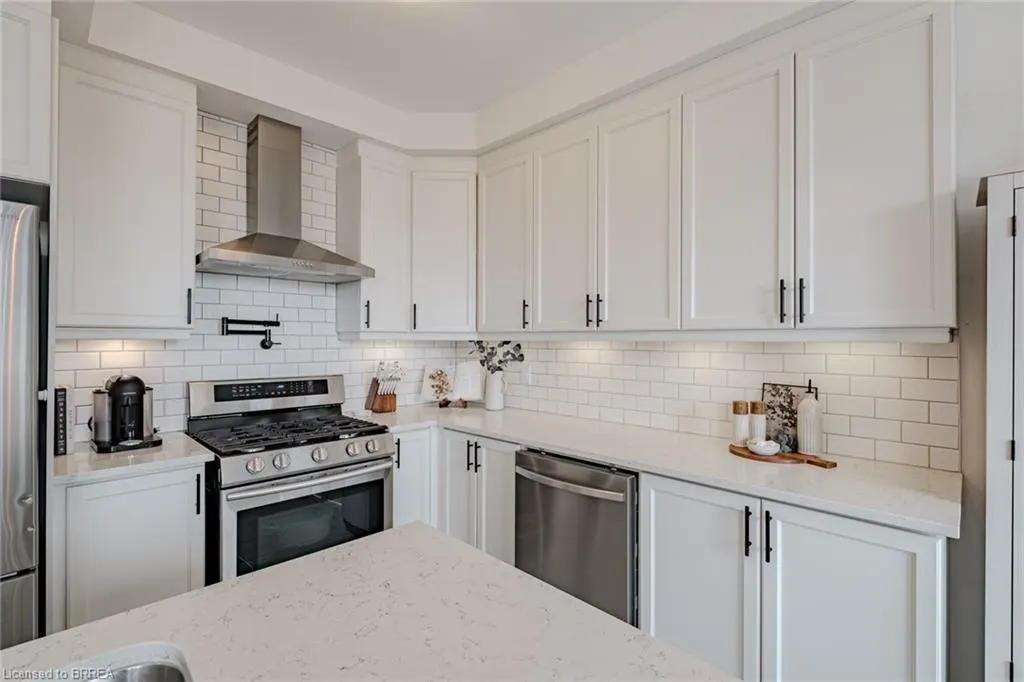 1214 Rose Way