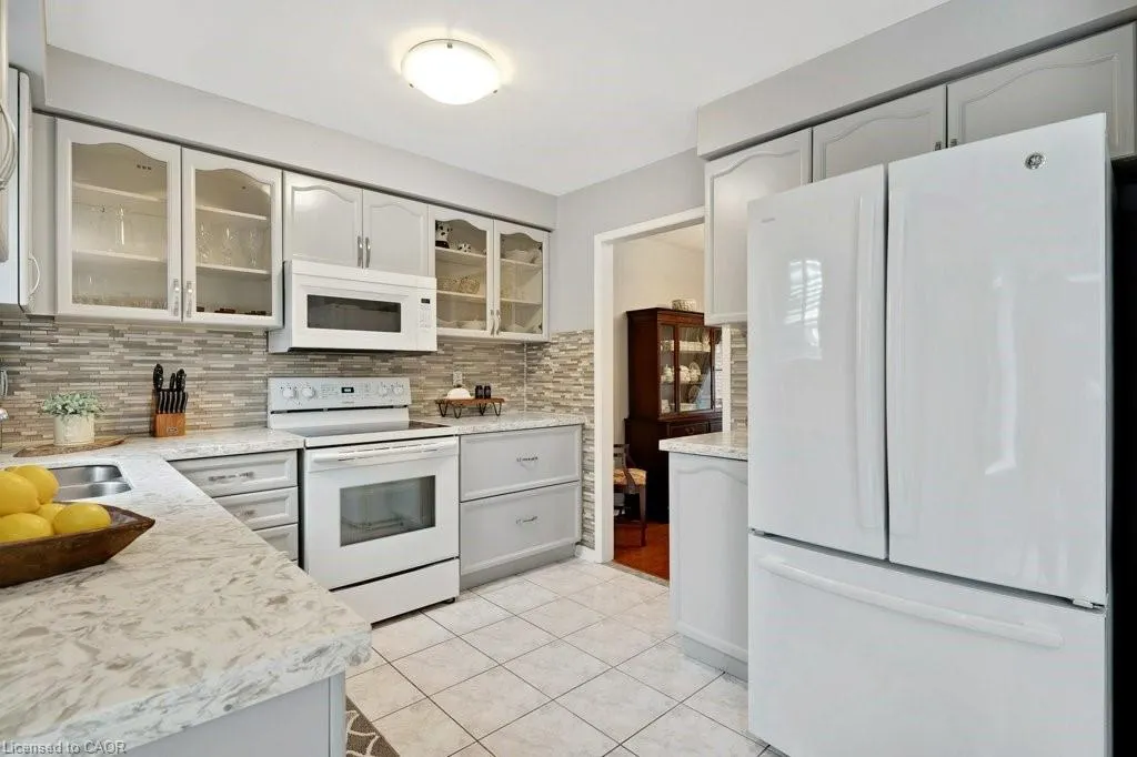 495 Grand Ridge Drive