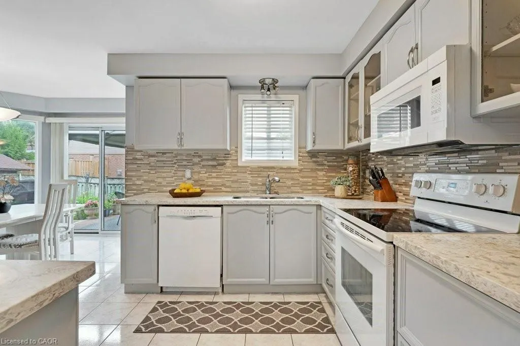 495 Grand Ridge Drive