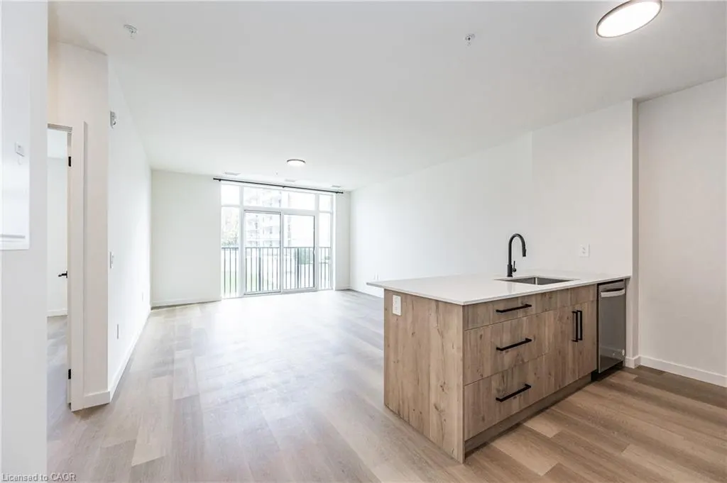 24 Union Street E, #503