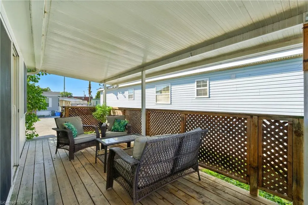 241 St. Paul Street W, #102