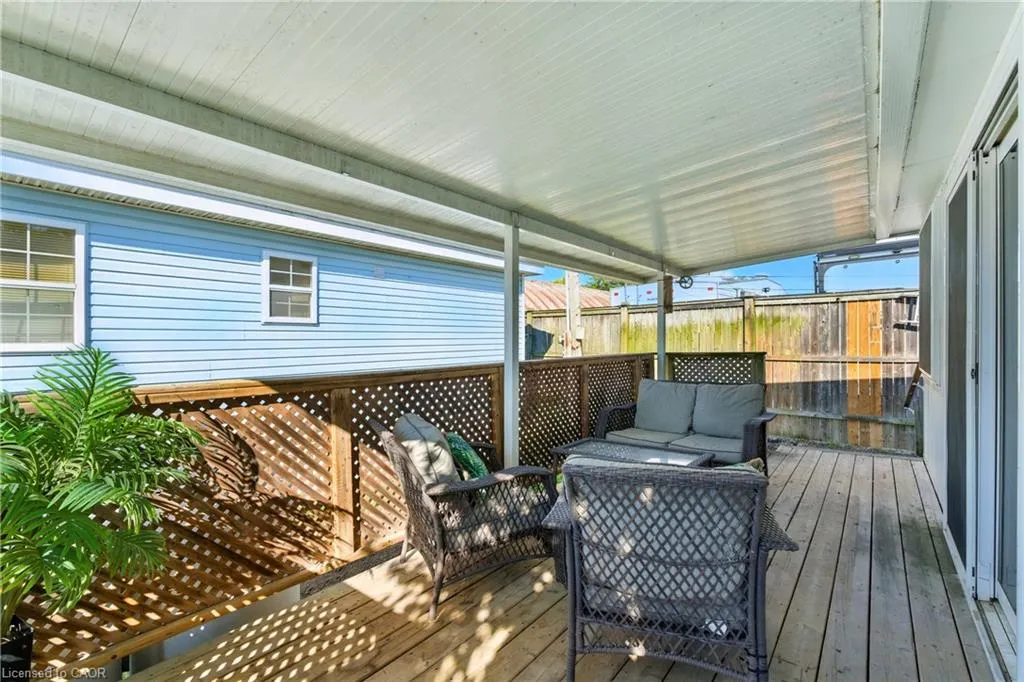 241 St. Paul Street W, #102