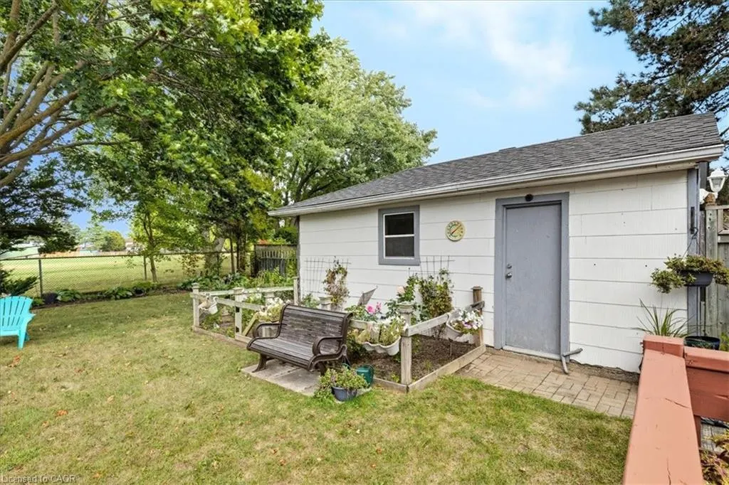 56 Hillier Crescent